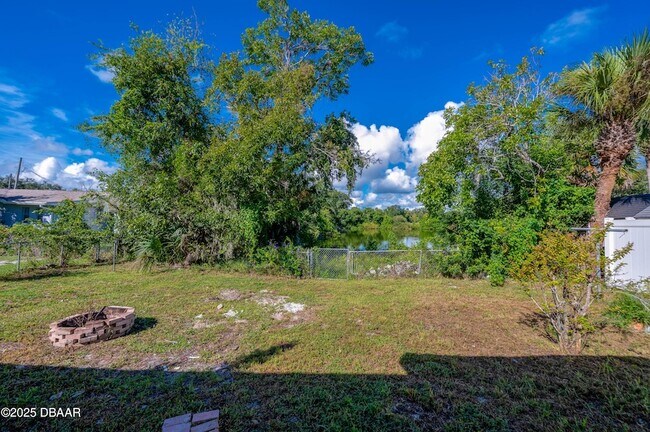 Building Photo - 416 Margie Ln