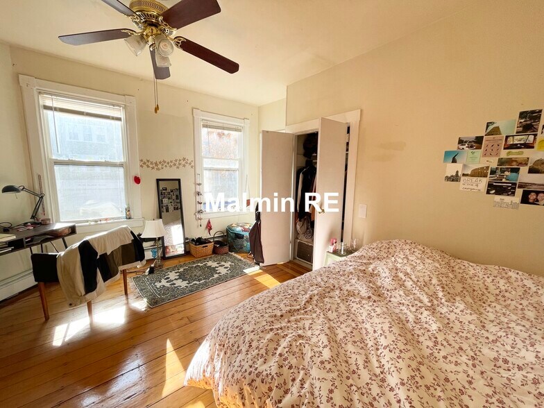 Building Photo - 19 Sachem St