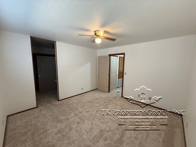 Building Photo - 11611 Sandpiper Way