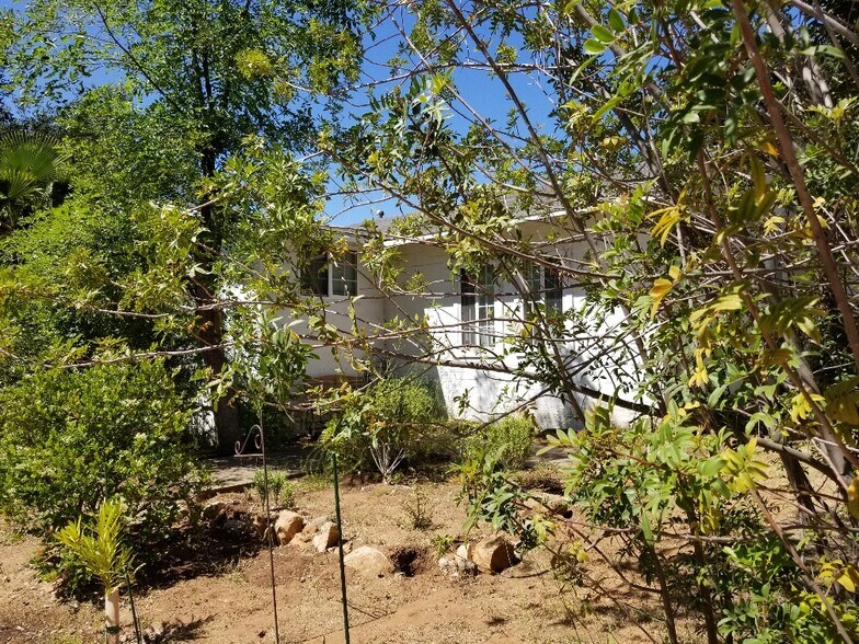 Building Photo - 1546 Tavern Rd