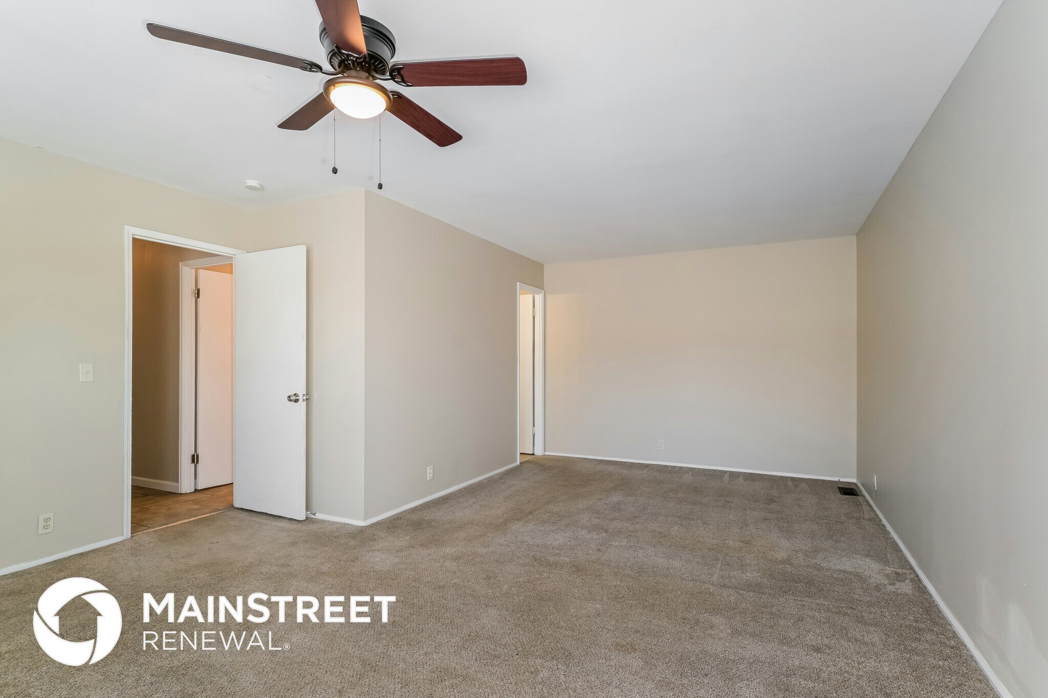 Building Photo - 2091 Shoreham Dr