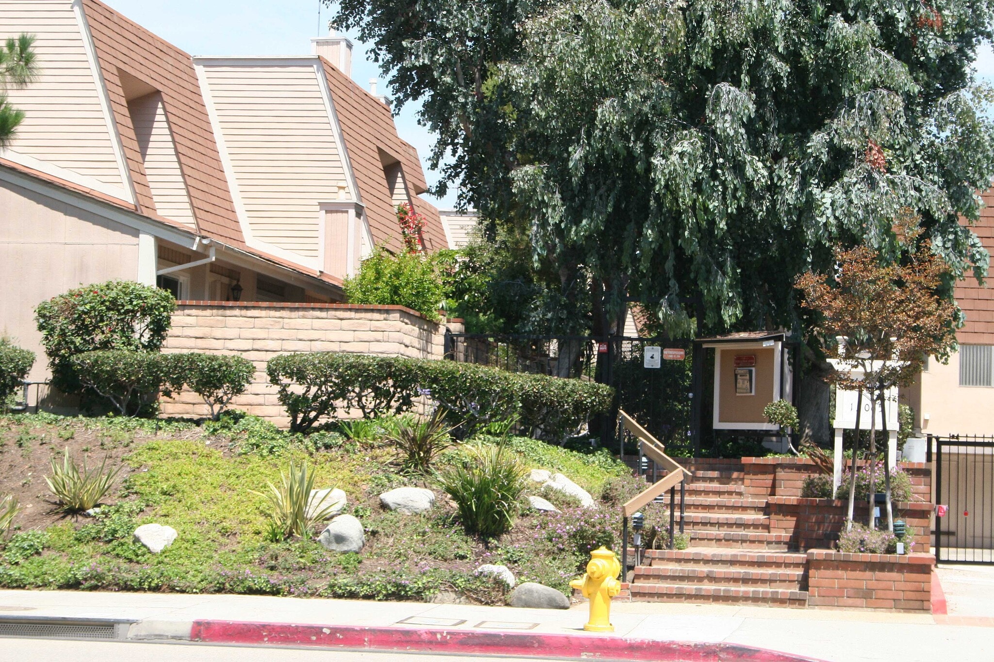 Building Photo - 13065 Mindanao Way