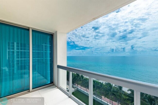 Building Photo - 6899 Collins Ave