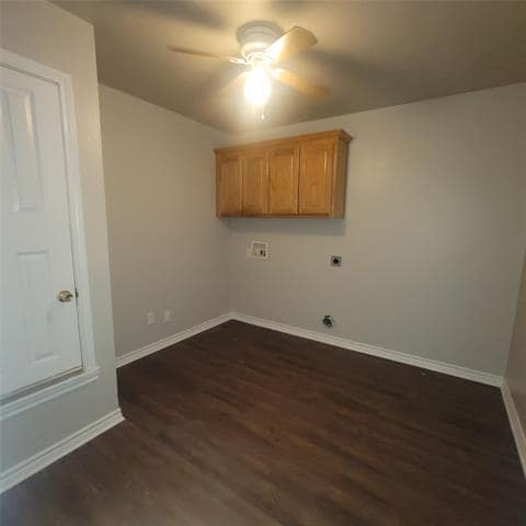 Building Photo - 438 Green Acres Dr
