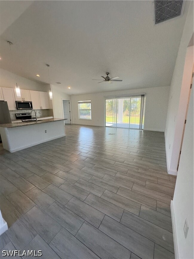 Building Photo - 3707 38th St SW