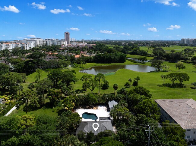 Building Photo - 400 E Royal Palm Rd