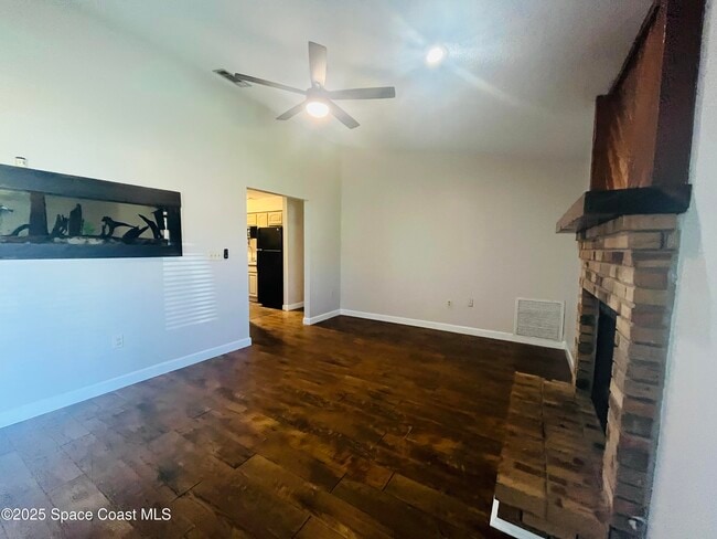 Building Photo - 4719 Chicago St