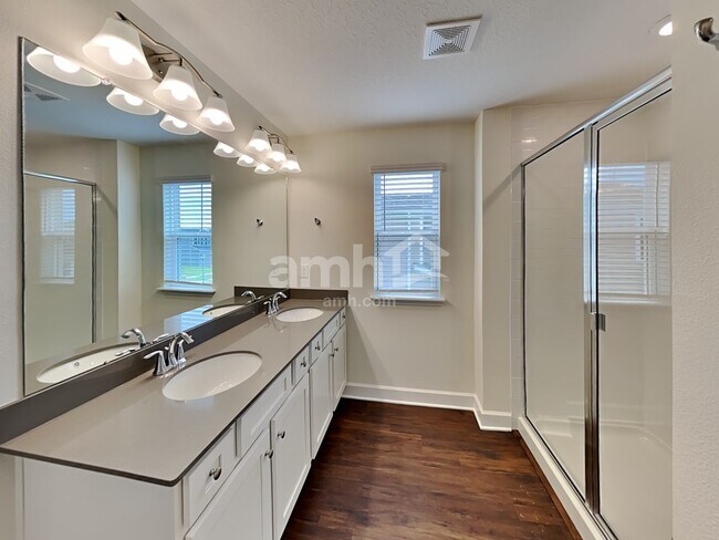 Building Photo - 33942 Thyme Dr