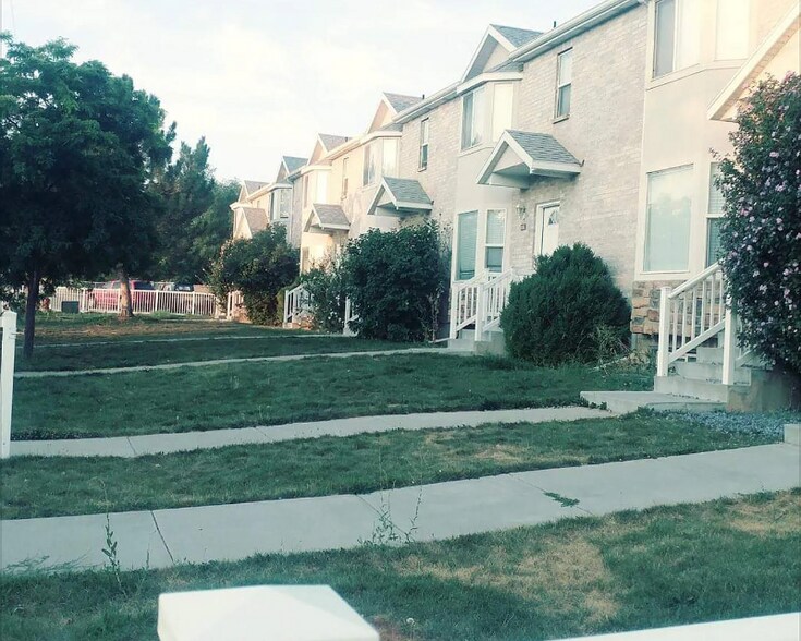 Primary Photo - 8524 S 2700 W