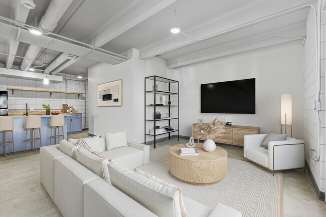 Building Photo - 415 S Weber St