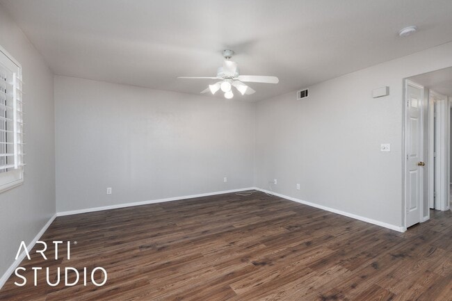 Building Photo - Beautiful 2-bedroom 2-bathroom condo by th...