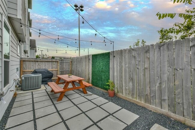 Building Photo - 1815 Napa Creek Ln