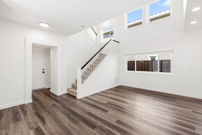 Building Photo - Las Palmas II Complete Remodel