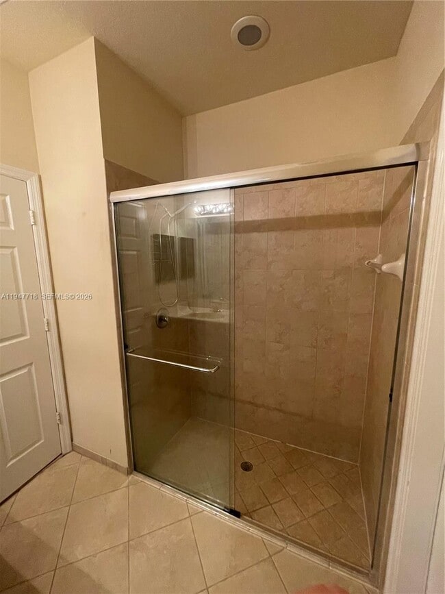 Building Photo - 10417 SW 231st Ter