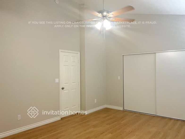 Building Photo - 4711 Blue Moon Ln