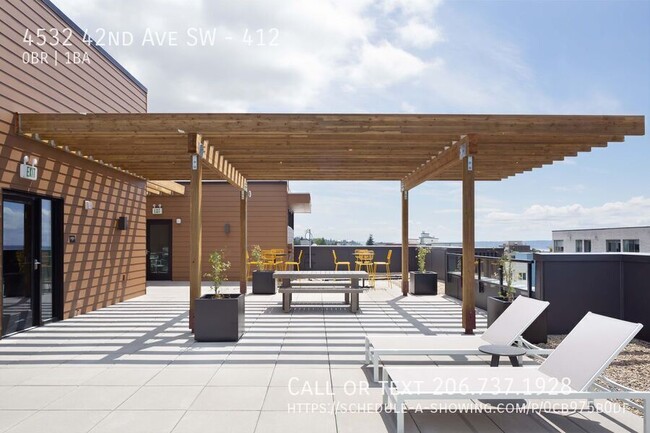 Building Photo - Luxury Studio in West Seattle off Californ...