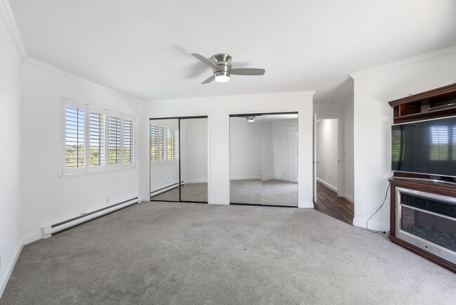 Building Photo - Live in Luxury: Spacious Sanctuary - Oceanfront Condo View Home with Mesmerizing Pacific Views