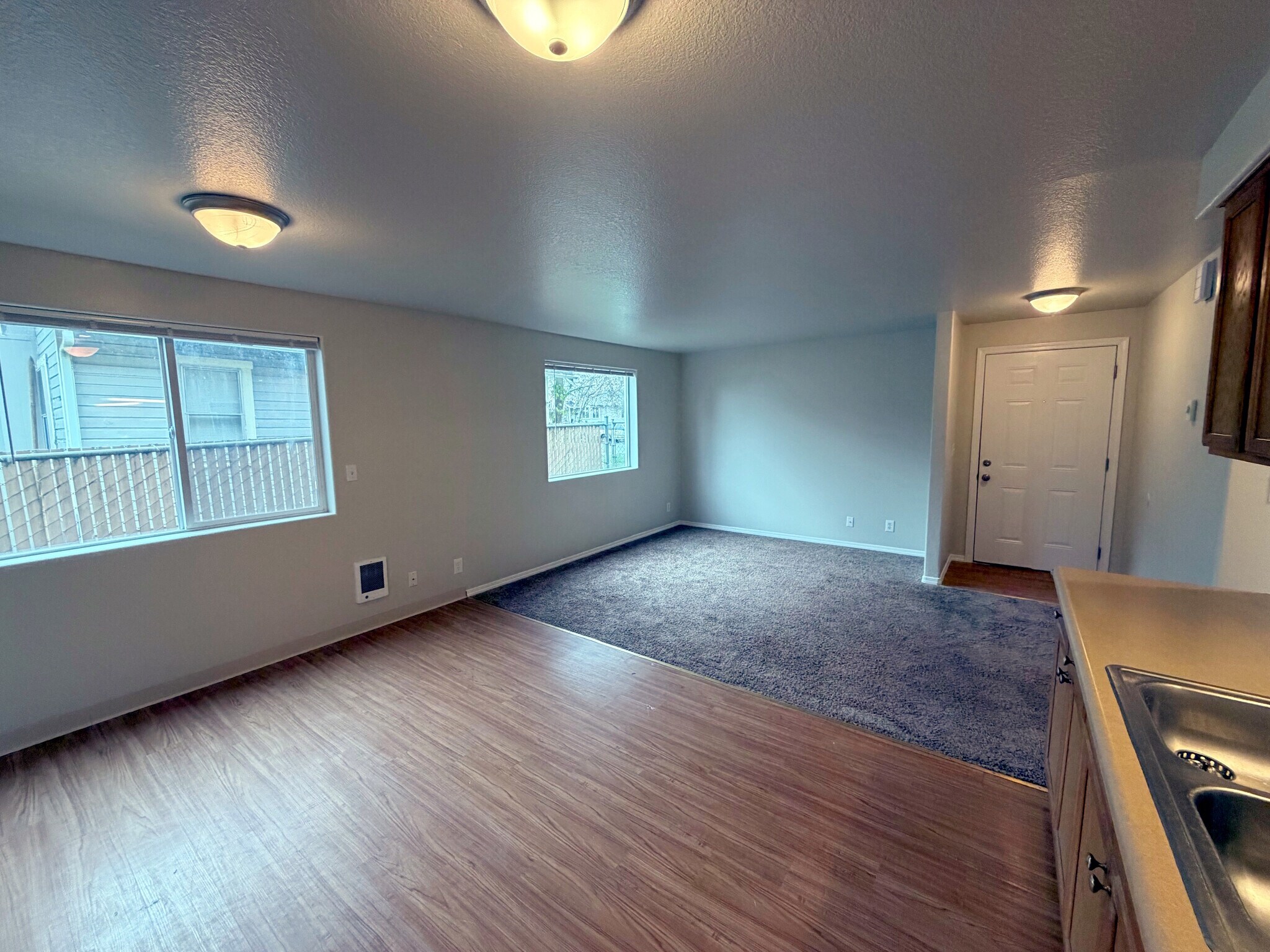 Building Photo - 1047 8th Ave