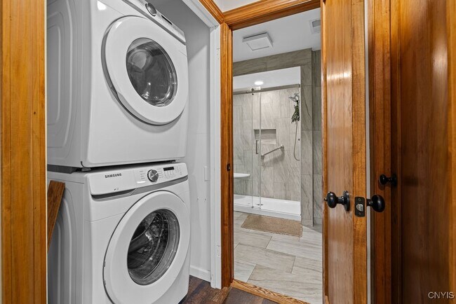 Building Photo - 7643 Mill Rd