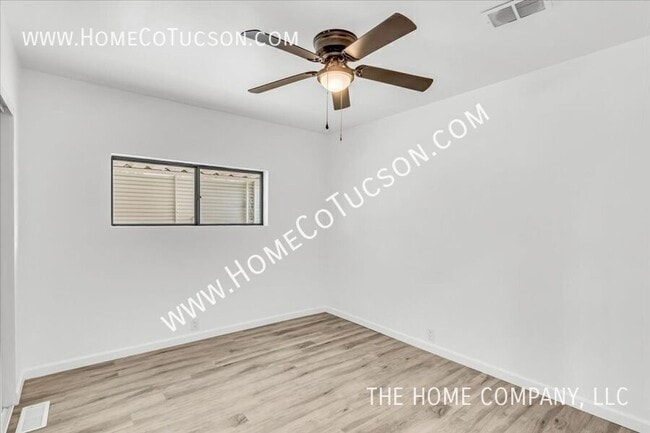 Building Photo - 5972 W Rafter Cir St