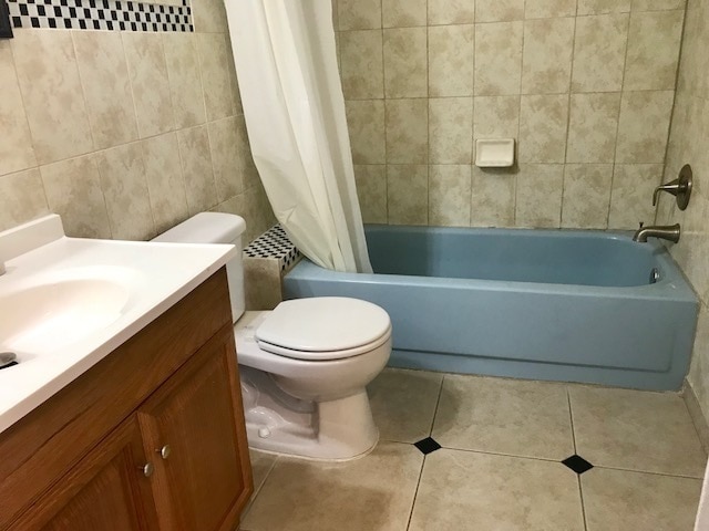 Building Photo - GREAT 3/2/1 SINGLE FAMILY HOME MINUTES TO ...