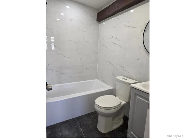 Building Photo - 534 NY-32
