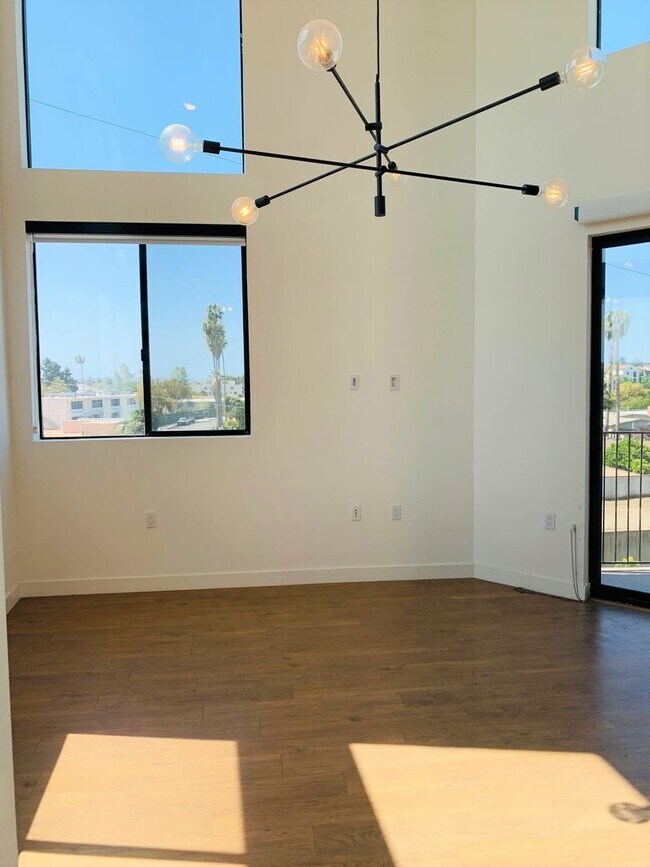 Interior Photo - 4505 S Slauson Ave