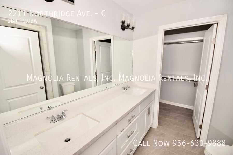 Building Photo - 2211 Northridge Ave