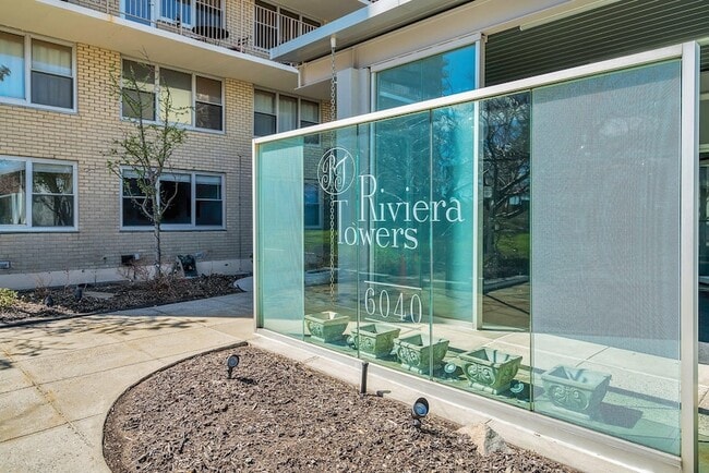 Building Photo - 6040 JFK Blvd E