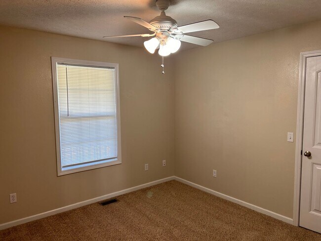 Building Photo - 20922 Harbor Ln