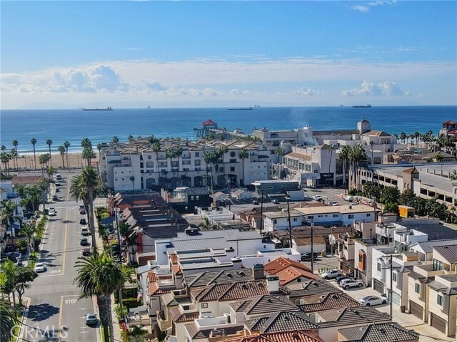 Building Photo - 310 Lake St