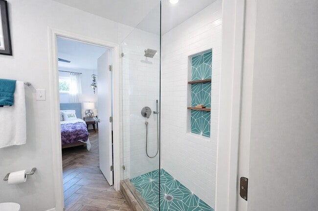 Building Photo - 1623 Hanging Cliff Dr