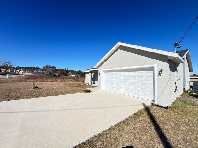 Building Photo - GREAT 3 BD/2BA Home in Ocklawaha!!