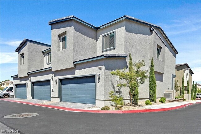 Building Photo - 7488 Mountain Ledge St