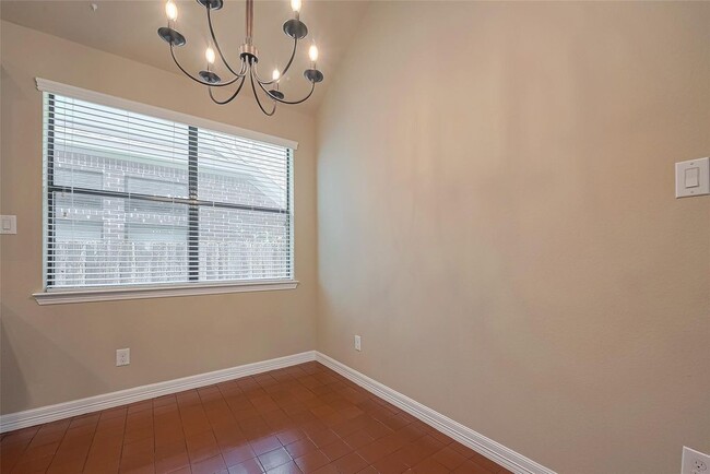 Building Photo - 25134 Alina Ln