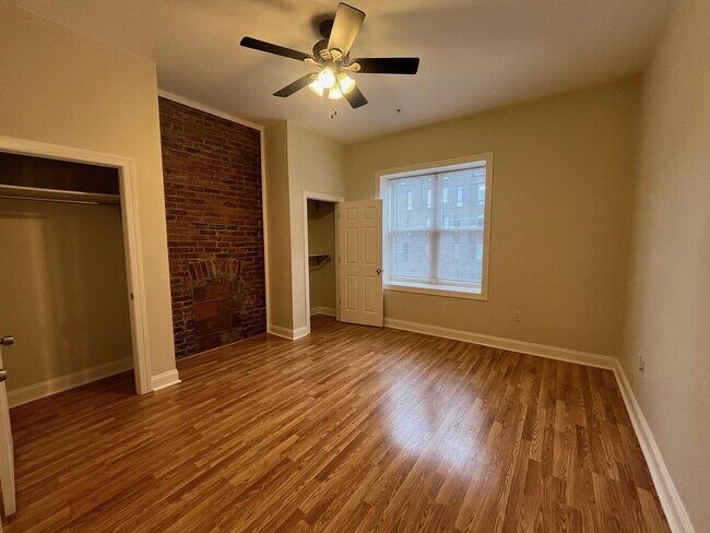 Building Photo - 5511-5519 Baum Blvd