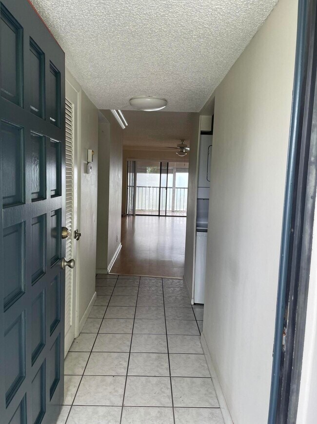 Building Photo - 4381 Trevi Ct