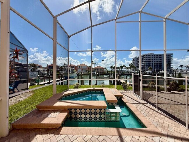 Building Photo - 1605 Sand Key Estates Ct