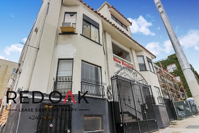 Building Photo - 463 S Bixel St