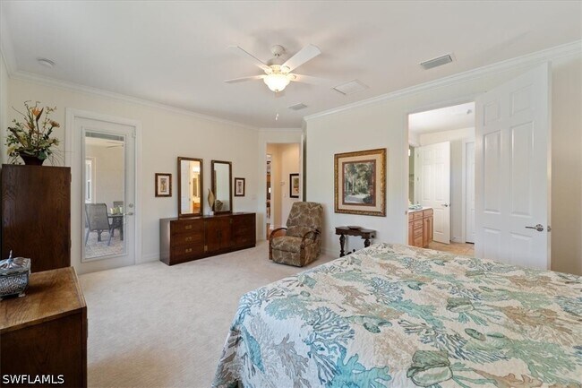 Building Photo - 6140 Victory Dr