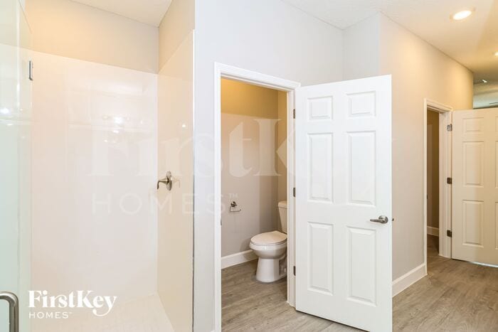 Building Photo - 1200 Cogan Dr