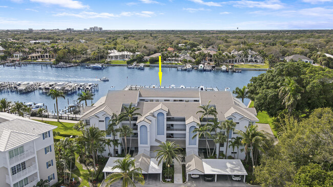 Building Photo - 515 Bay Colony Dr N