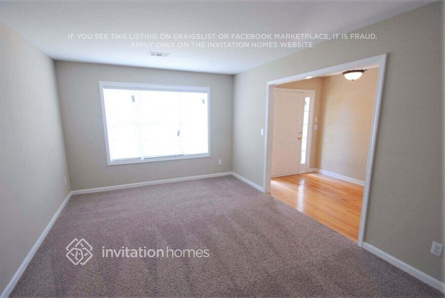 Building Photo - 3252 Shady Valley Ct SW
