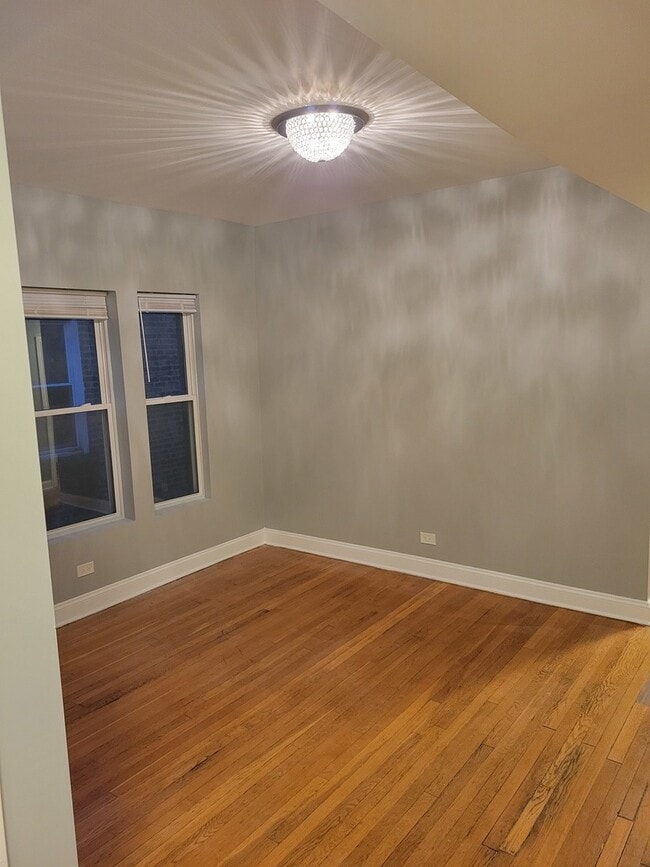 Building Photo - 7943 S Ada St