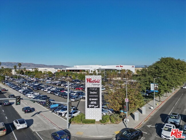 Building Photo - 8371 Northgate Ave