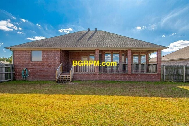 Building Photo - 3 Bed 2 Bath House for Rent!