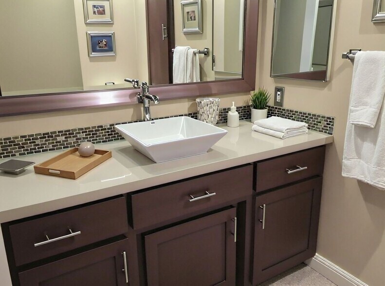 2nd Bathroom - 1400 Bowe Ave