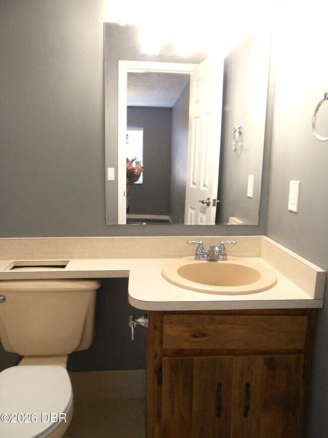 Building Photo - 3561 Forest Branch Dr