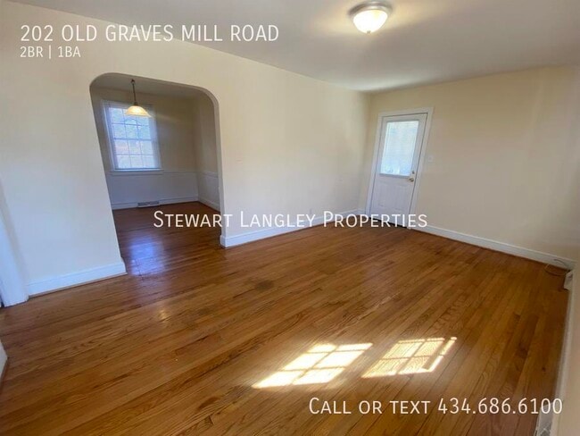 Building Photo - 202 Old Graves Mill Rd