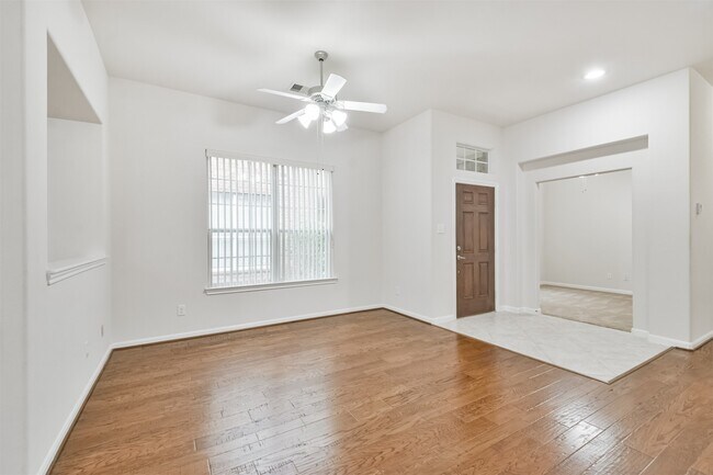 Building Photo - 14107 W Boulder Cliff Ln